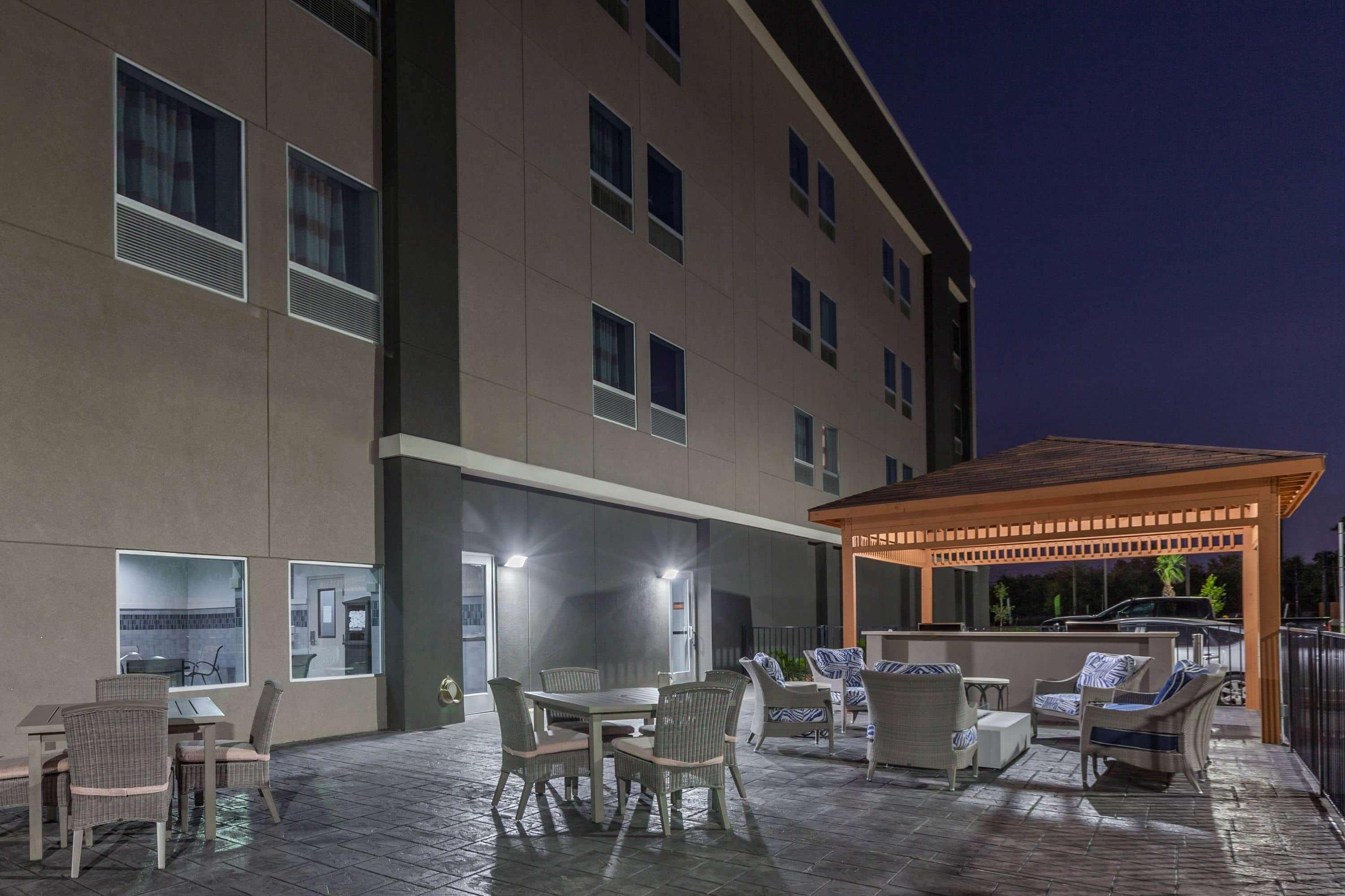La Quinta By Wyndham Houston East At Sheldon Rd Hotel Channelview Exterior photo